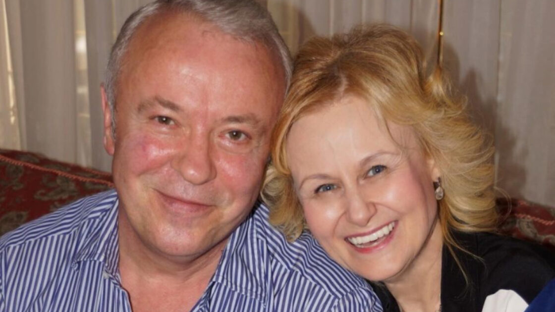 Умер муж Дарьи Донцовой. Они были вместе 40 лет