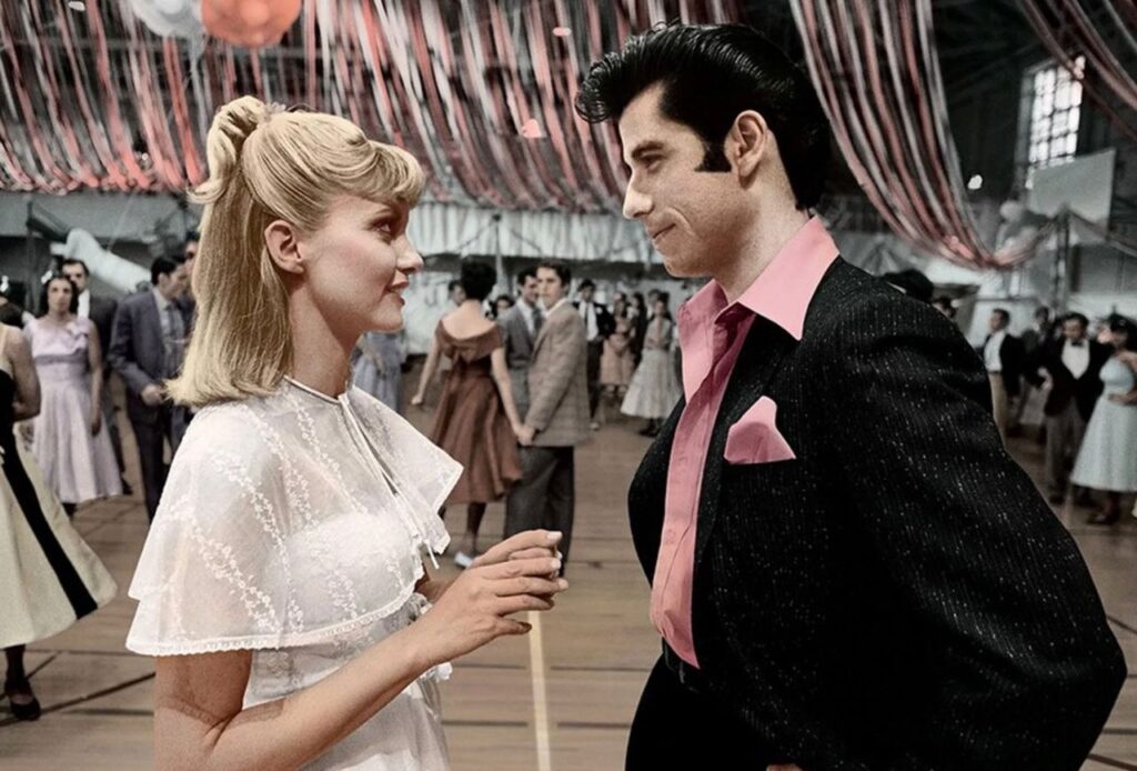 Траволта не сдержал слез на «Оскаре», вспоминая умершую от рака актрису