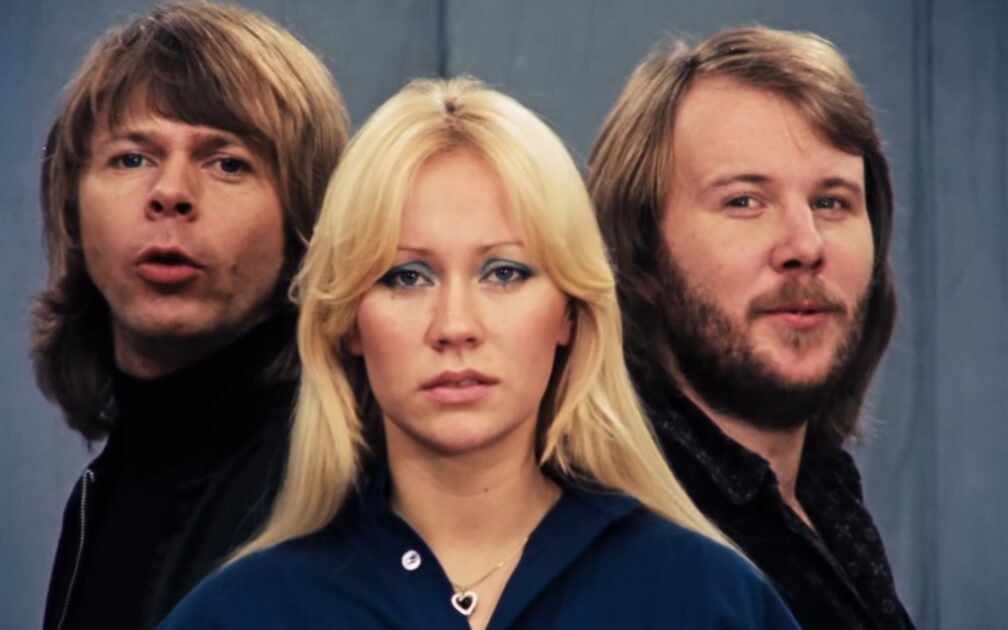 О преследователе солистки ABBA снимут фильм. Певица пытается этому помешать