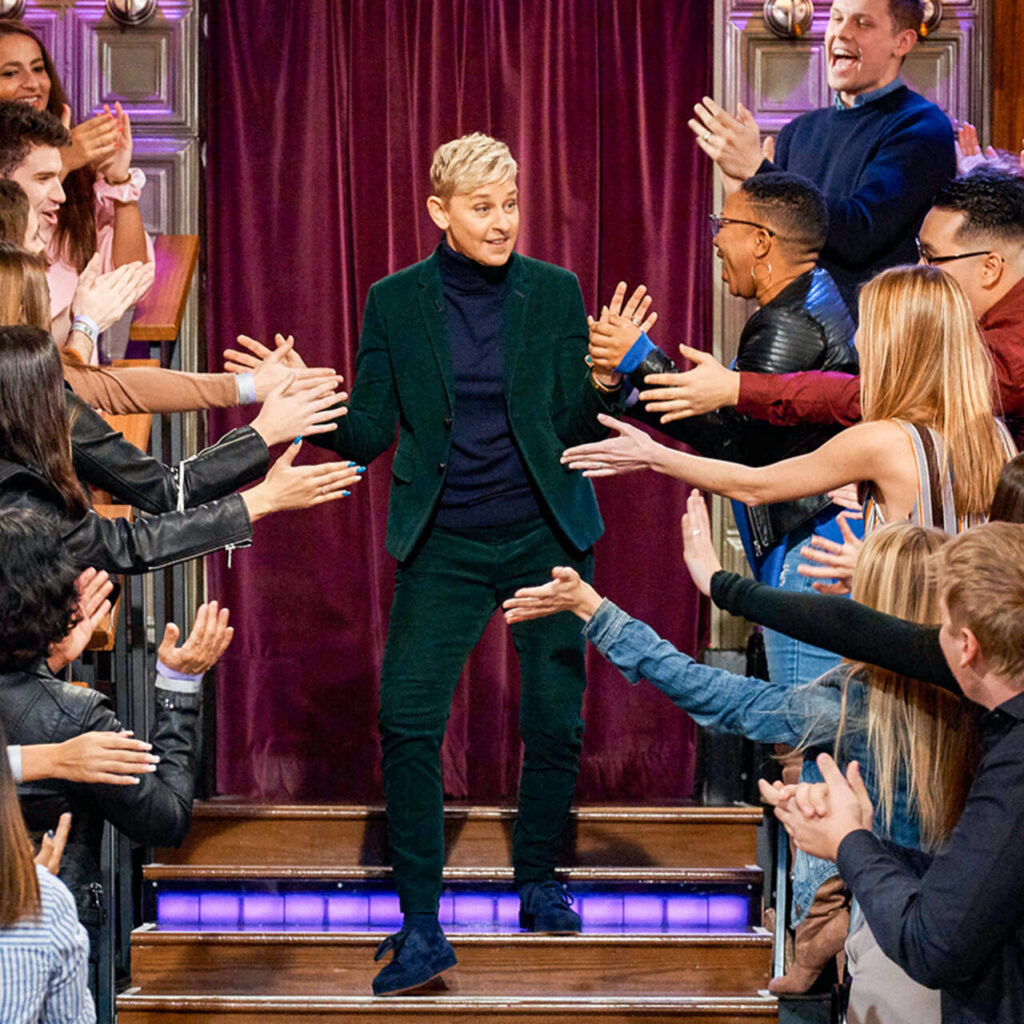 Роковой праздник: как Дакота Джонсон поставила крест на карьере телеведущей Эллен