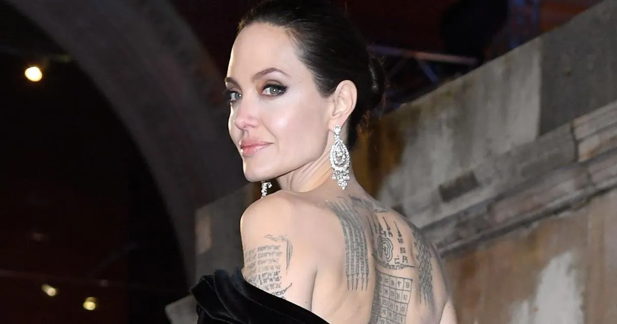 «Это же на всю жизнь»: неудачные татуировки знаменитостей «Это же на всю жизнь»: неудачные татуировки знаменитостей