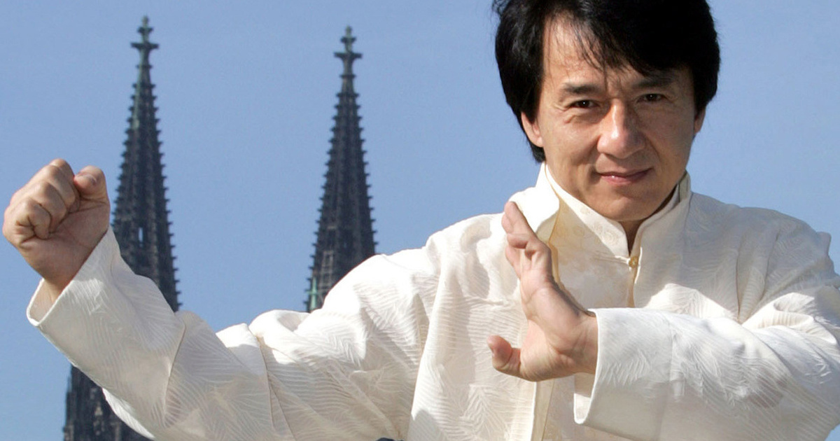 Как выглядит и чем занимается Джеки Чан — актеру исполнилось 70 лет