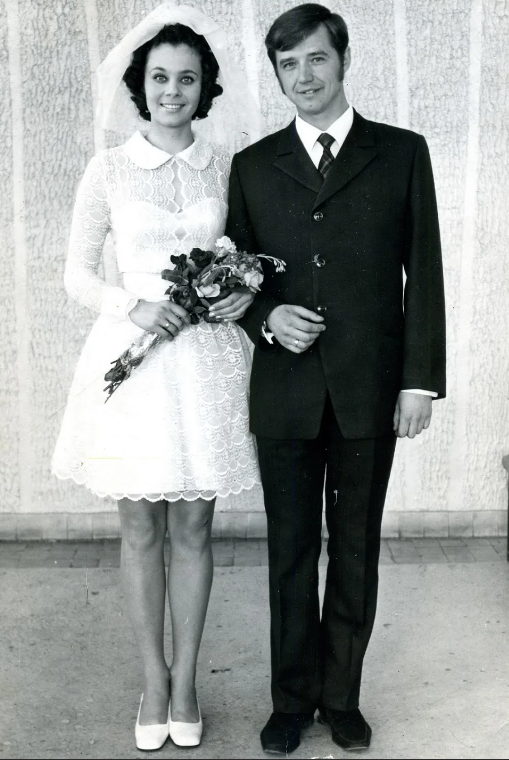 В чем выходили замуж советские красавицы. Свадебные фото звезд