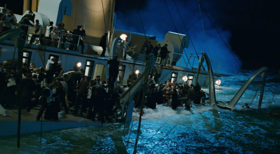 Как снимали самую трагичную сцену «Титаника»