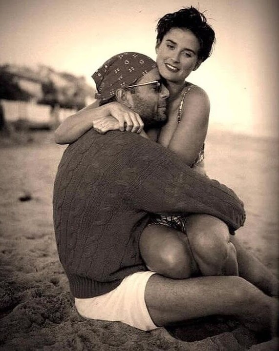 Деми Мур и Брюс Уиллис: почему распалась голливудская пара