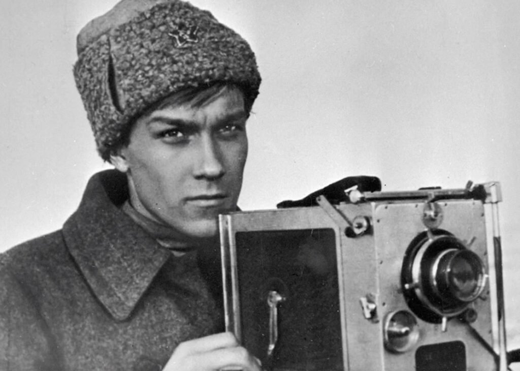 «Служили два товарища»: неожиданные факты о драме с Янковским и Высоцким