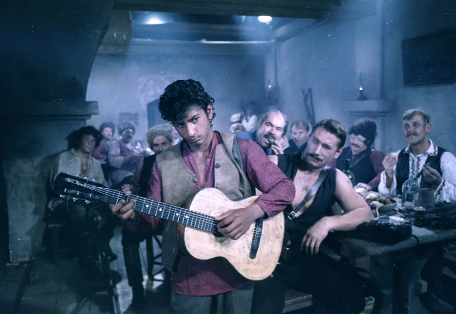 «Неуловимые мстители»: опасные трюки и трагедия в советском вестерне