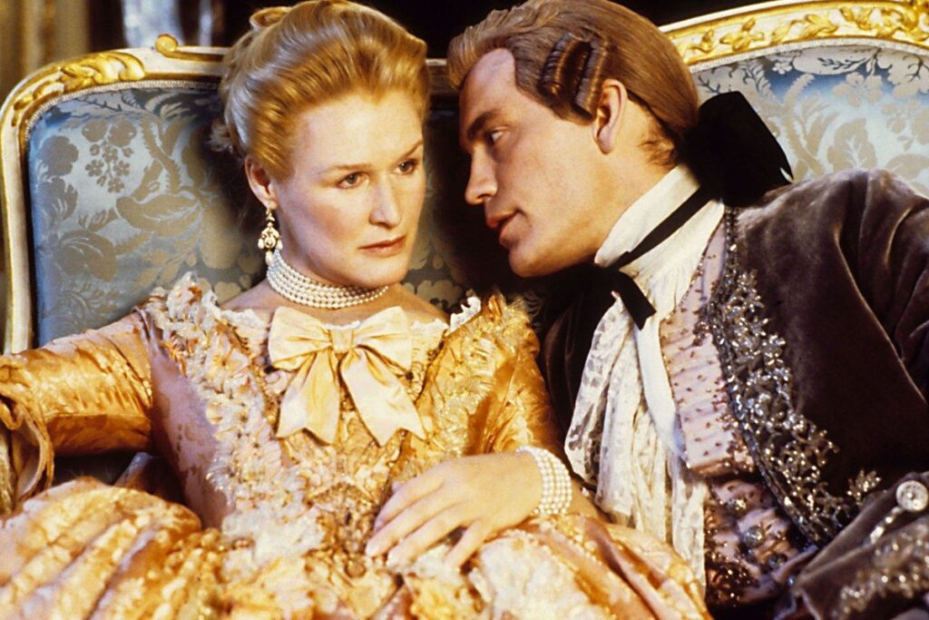 Что за связи и почему опасные: рецензия на фильм «Опасные связи» 1988 года