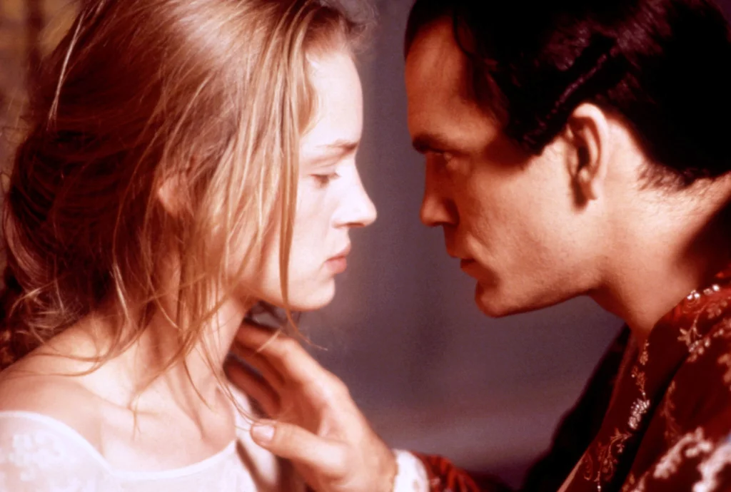 Что за связи и почему опасные: рецензия на фильм «Опасные связи» 1988 года