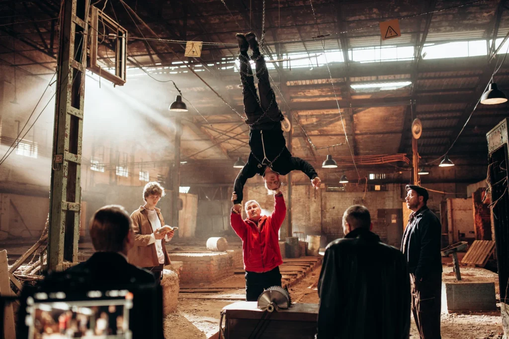 Кологривый угоняет «Кадиллак» в трейлере комедии «Кореша»