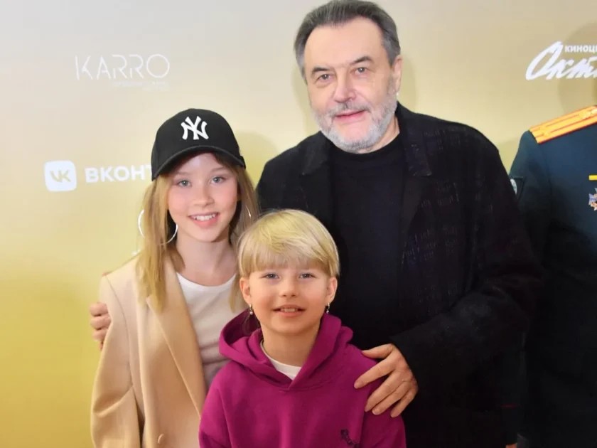 Как отреагировал Алексей Учитель на роман дочери Пересильд с Ваней Дмитриенко Как отреагировал Алексей Учитель на роман дочери Пересильд с Ваней Дмитриенко