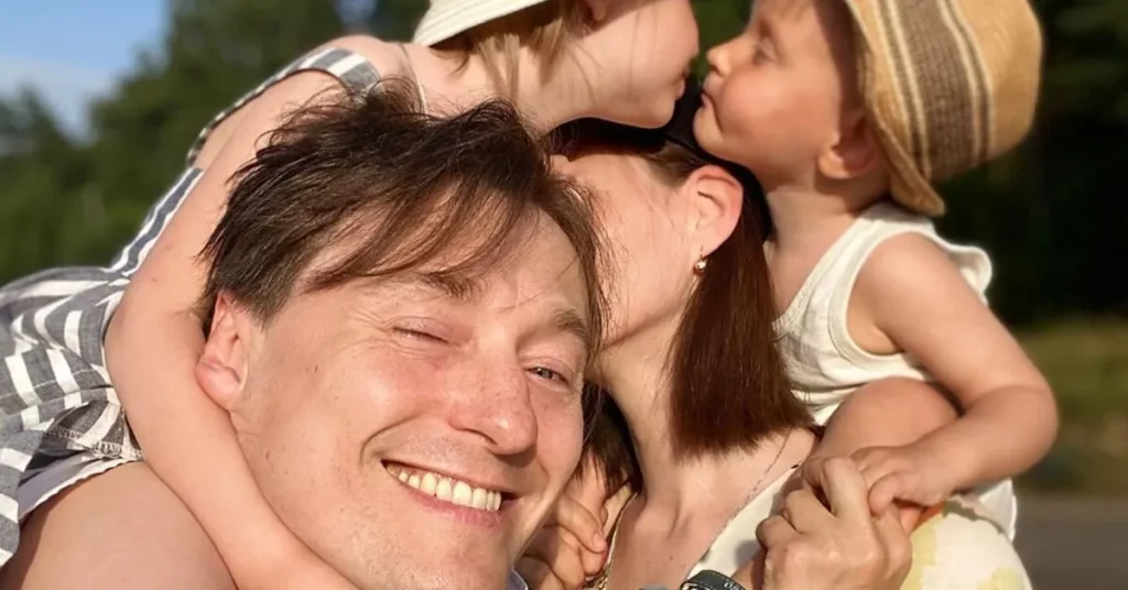 Сергей Безруков: «Делаю все возможное, чтобы успеть на купание детей»