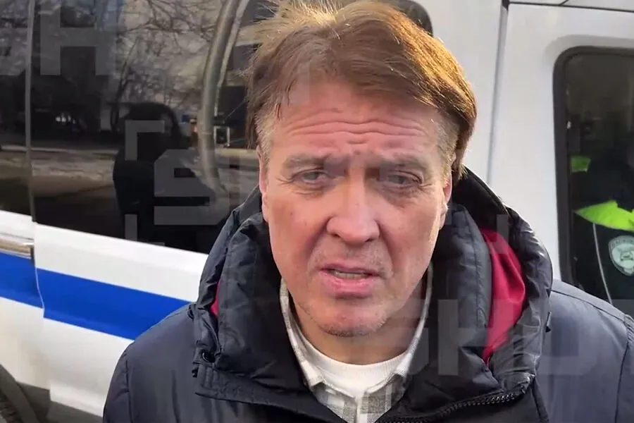 Денис Матросов попал в ДТП в Москве: подробности