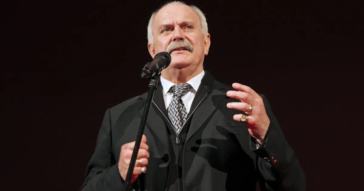 Никита Михалков заявил, что Голливуд превратился в ЦК времен 80-х Никита Михалков заявил, что Голливуд превратился в ЦК времен 80-х
