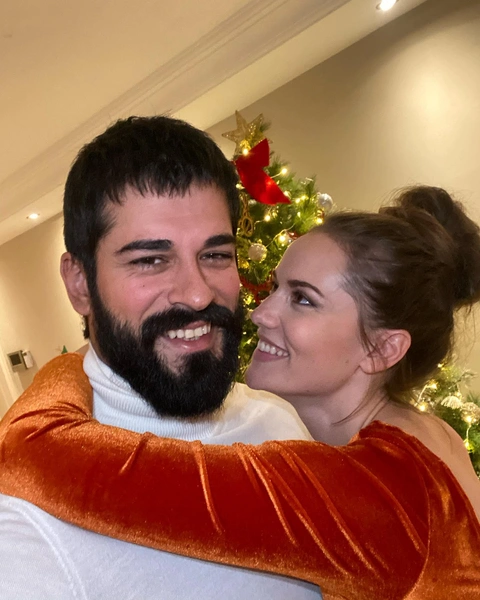 Один из самых известных актеров Турции: как живет Бурак Озчивит