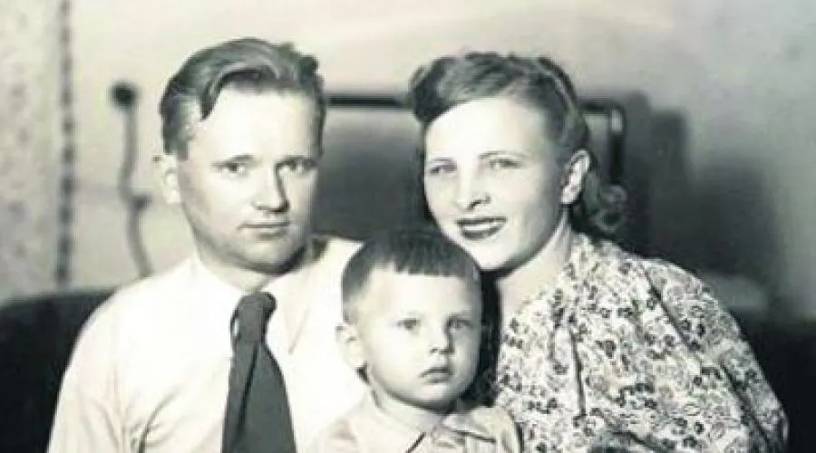 Как живет Юрий Антонов