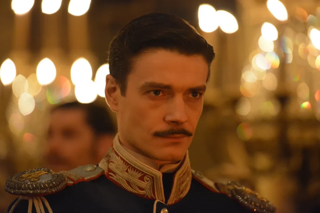 Максим Матвеев: как покорил сердца зрителей и открыл новые горизонты