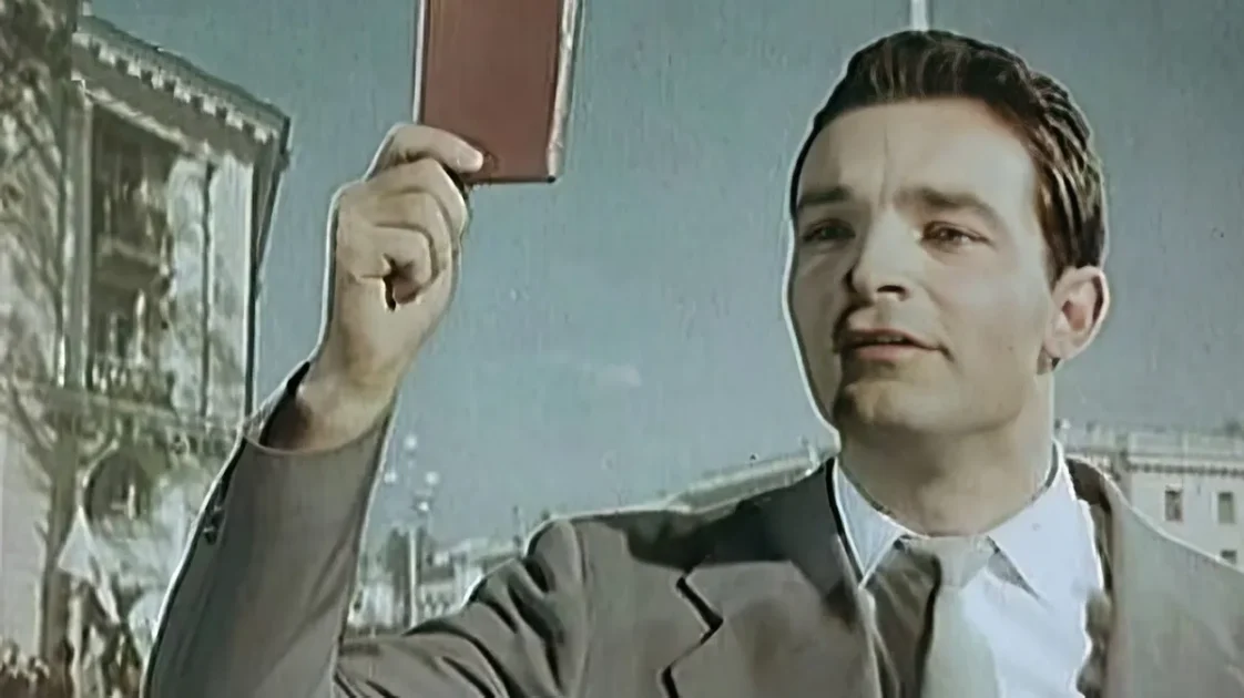 Валентин Гафт: яркая эпоха и наследие театра и кино Валентин Гафт: яркая эпоха и наследие театра и кино