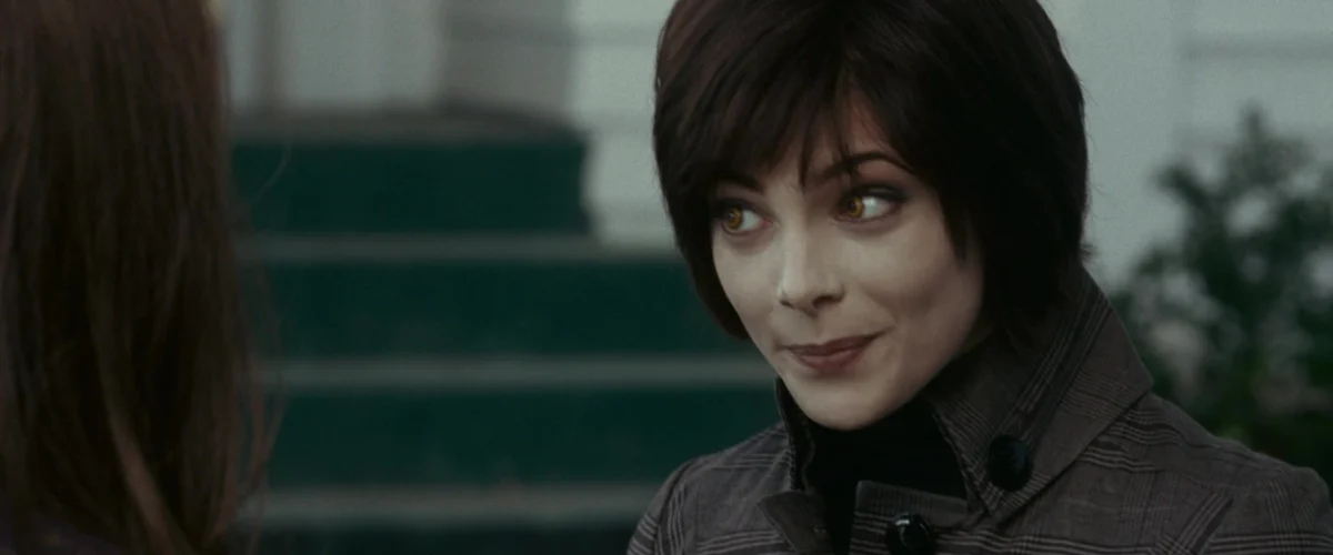 Эшли Грин: от «Сумерек» к новым проектам и личной жизни Эшли Грин: от «Сумерек» к новым проектам и личной жизни