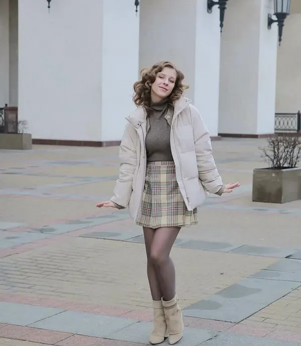 Эволюция стиля Лизы Арзамасовой: от школьницы до элегантной актрисы