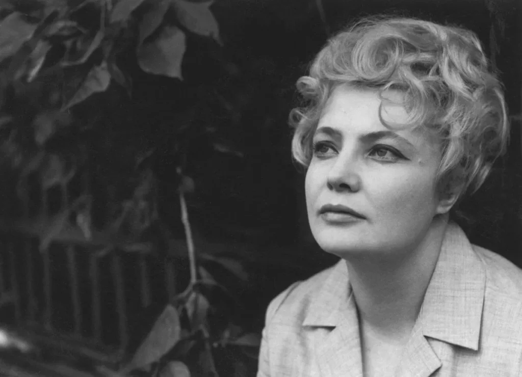 Почему судьба волевой женщины привела Татьяну Доронину в дом престарелых