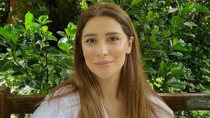 Актриса Равшана Куркова снялась в рекламной кампании российского бренда Актриса Равшана Куркова снялась в рекламной кампании российского бренда