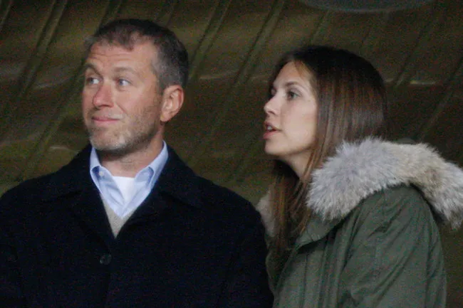 Дочь Абрамовича впервые появилась на мероприятии