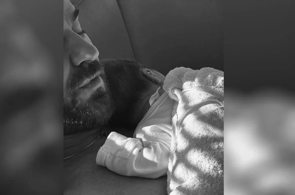 Бывший муж Дженнифер Энистон впервые стал отцом