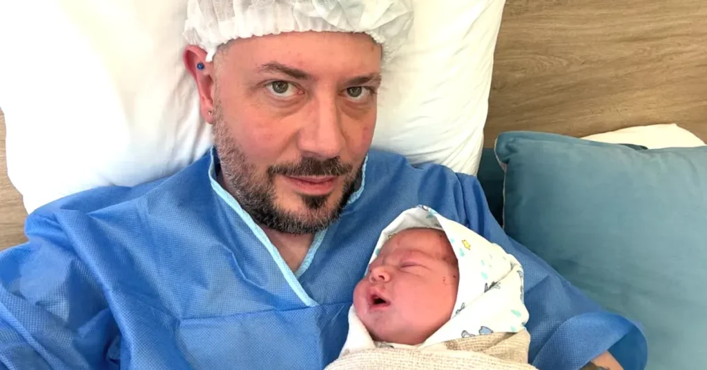 Все женщины Артемия Лебедева: правда ли дизайнер предпочитает один типаж