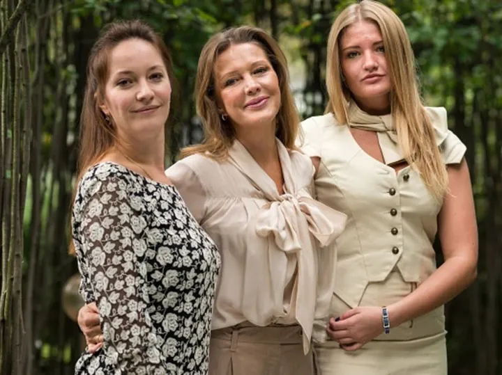 Елена Проклова откровенно рассказала трудностях в семье и личной жизни