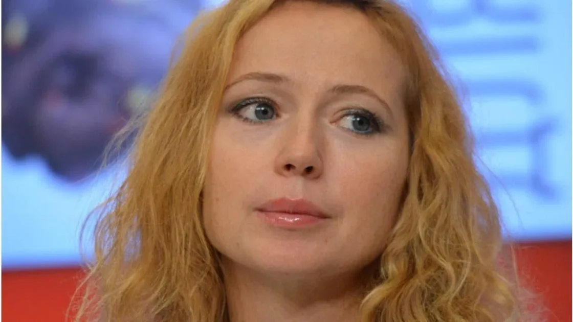 Елена Захарова рассказала о борьбе за материнство и чуде беременности