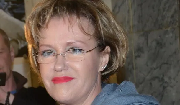 Ирина Розанова спустя 20 лет возвращается на театральную сцену