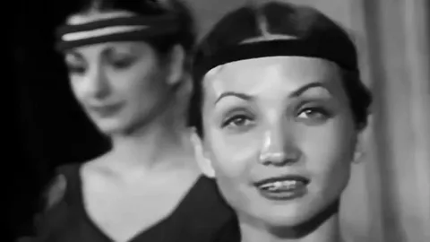 Умерла балерина и ведущая программы «Ритмическая гимнастика» Лилия Сабитова Умерла балерина и ведущая программы «Ритмическая гимнастика» Лилия Сабитова