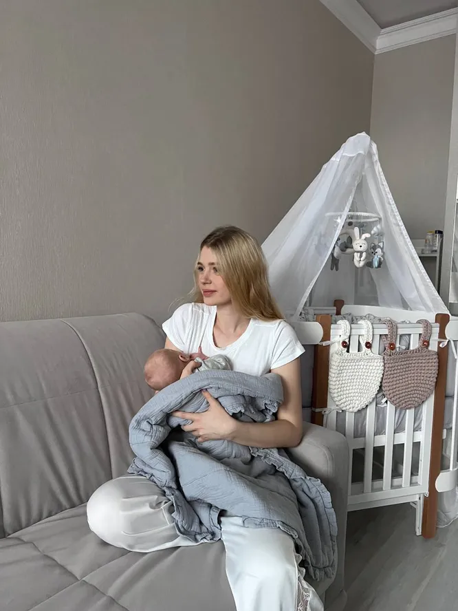 Анастасия Уколова оказалась в клинике после дня рождения сына